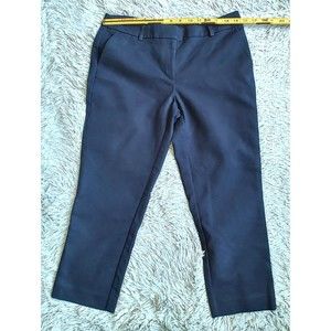 Anne Klein Women's Mid Rise Business Casual Capris, Navy Blue, Size 6, 31x23
